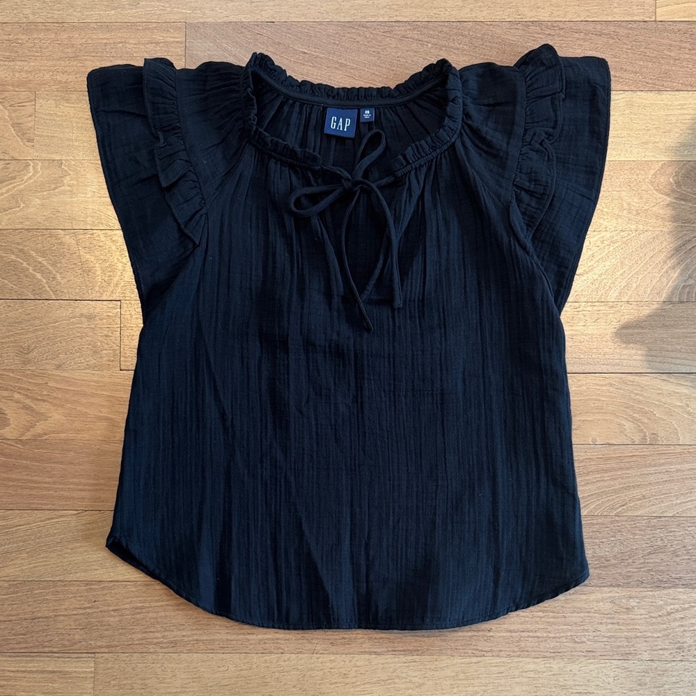 GAP Women's Elegant Black Ruffle Blouse